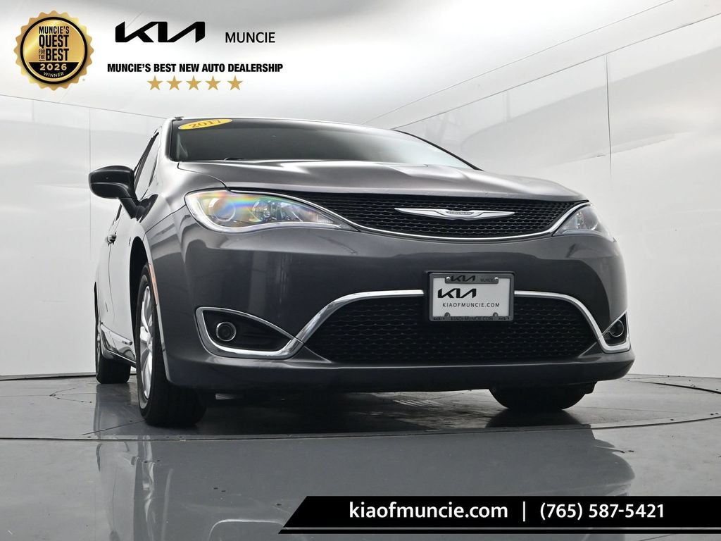 2017 Chrysler Pacifica Touring L