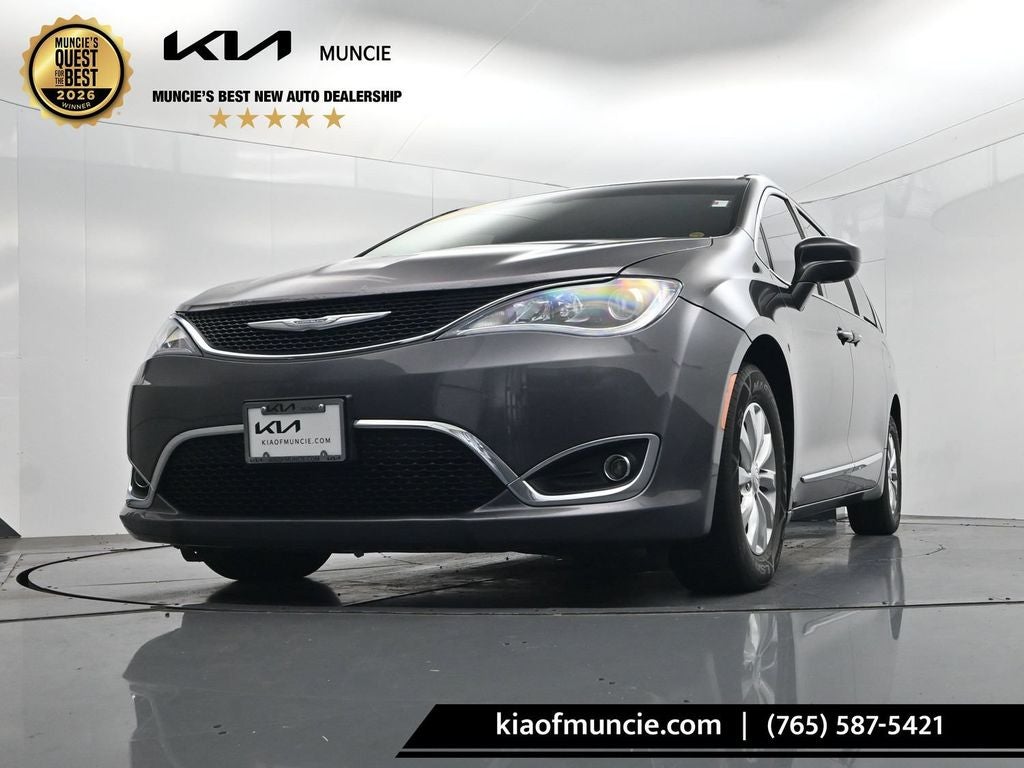 2017 Chrysler Pacifica Touring L