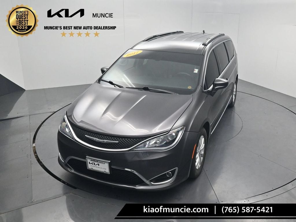 2017 Chrysler Pacifica Touring L