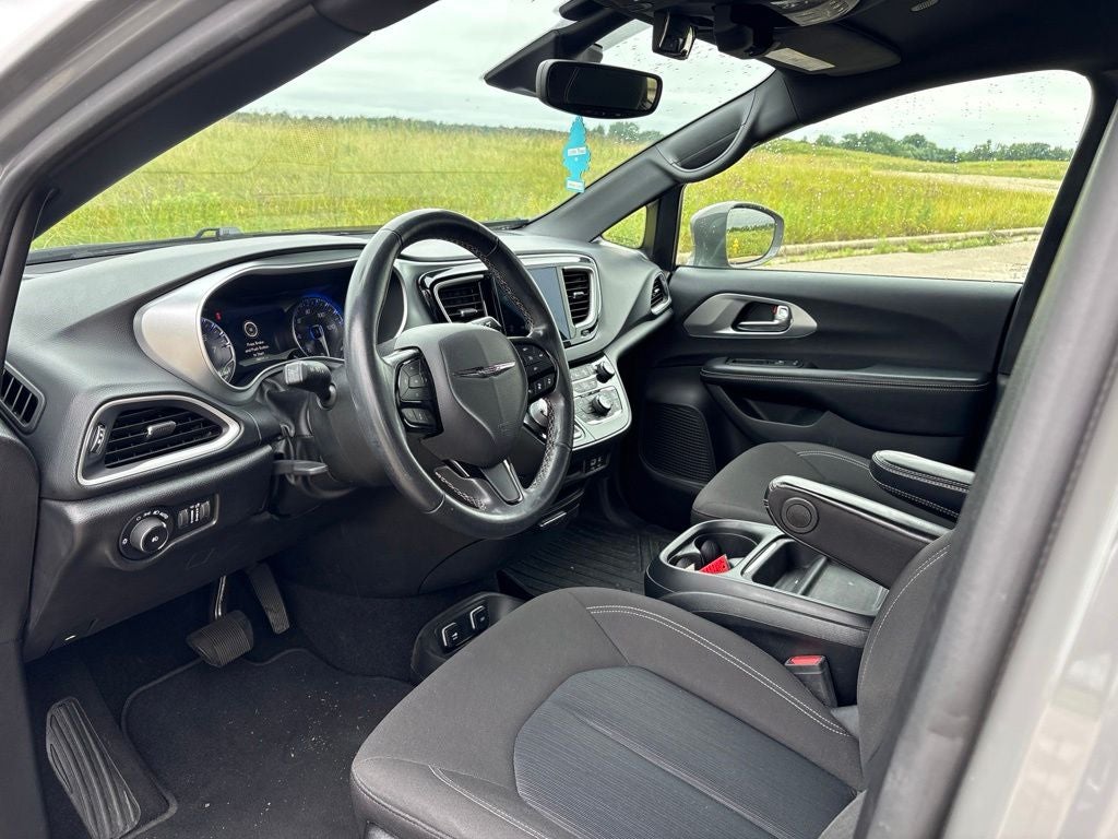 2020 Chrysler Pacifica Touring