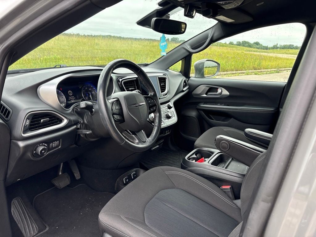 2020 Chrysler Pacifica Touring