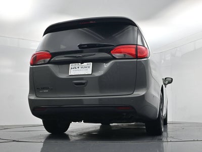 2020 Chrysler Pacifica Touring