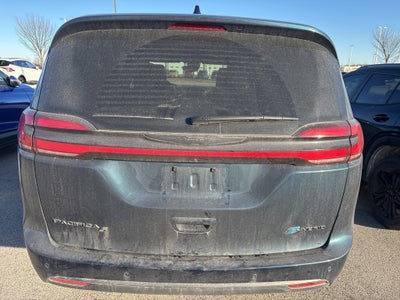 2022 Chrysler Pacifica Hybrid Limited