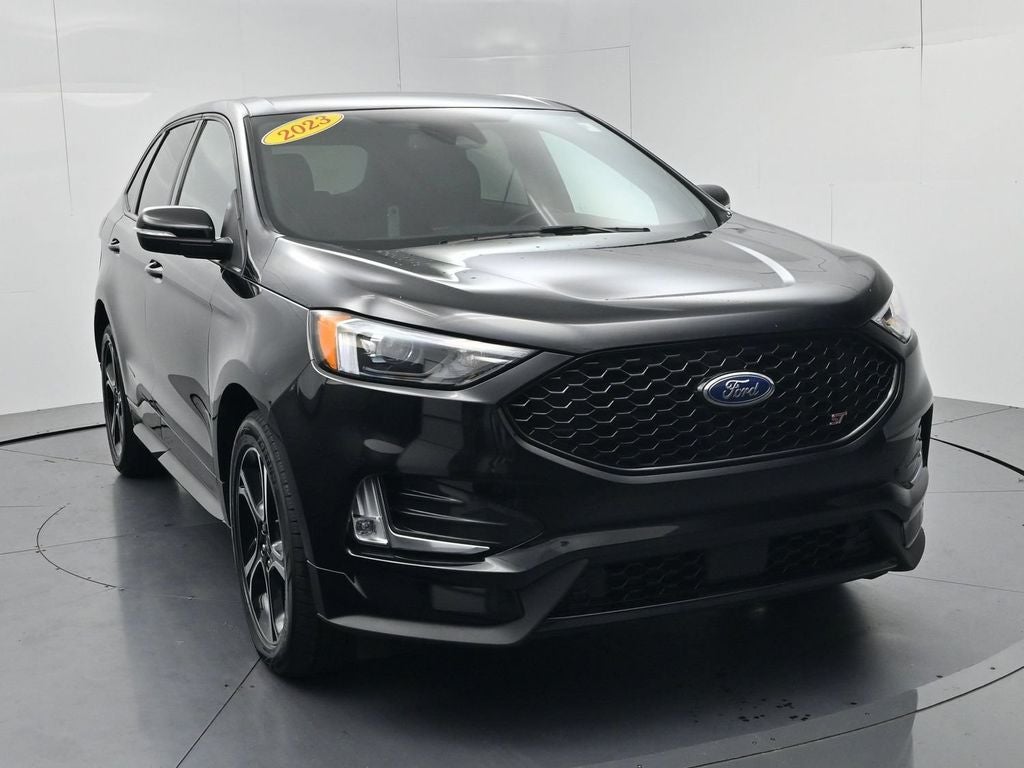2023 Ford Edge ST