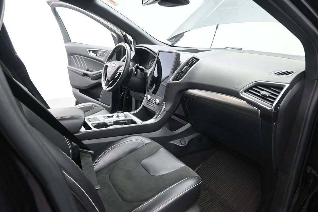2023 Ford Edge ST