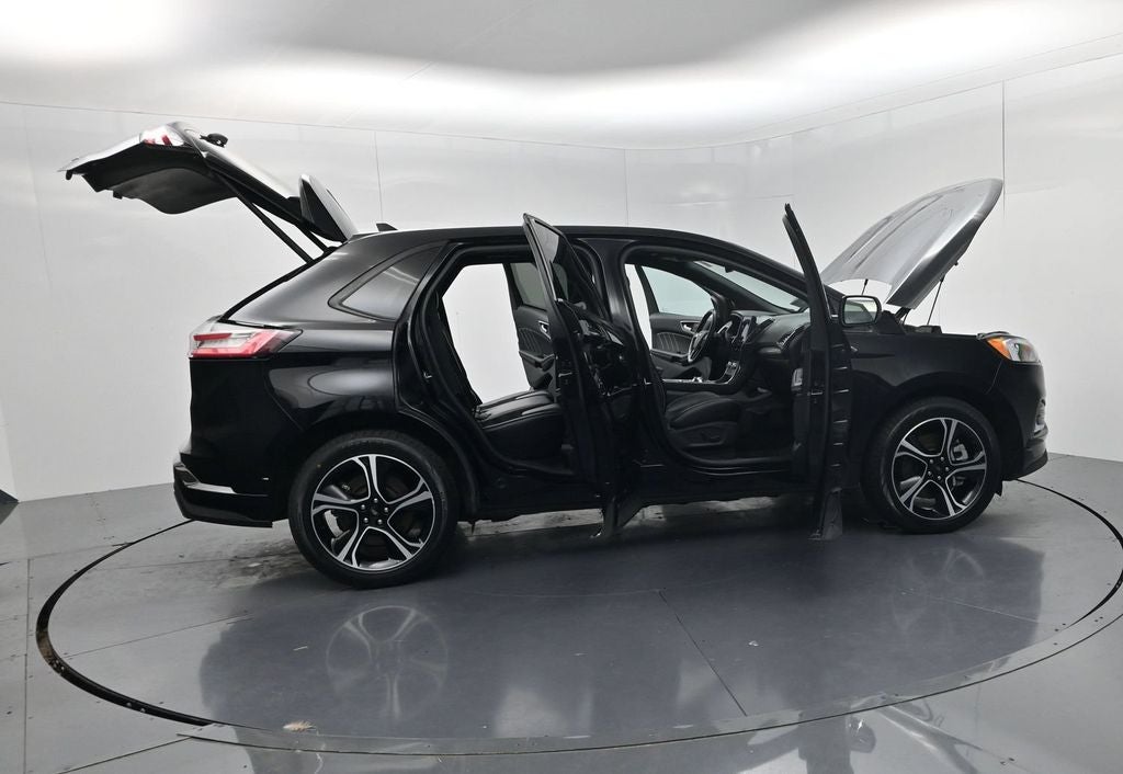 2023 Ford Edge ST