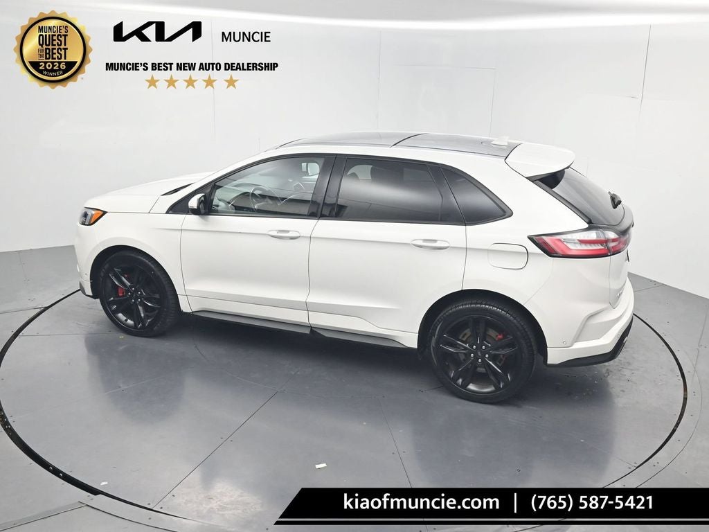 2020 Ford Edge ST