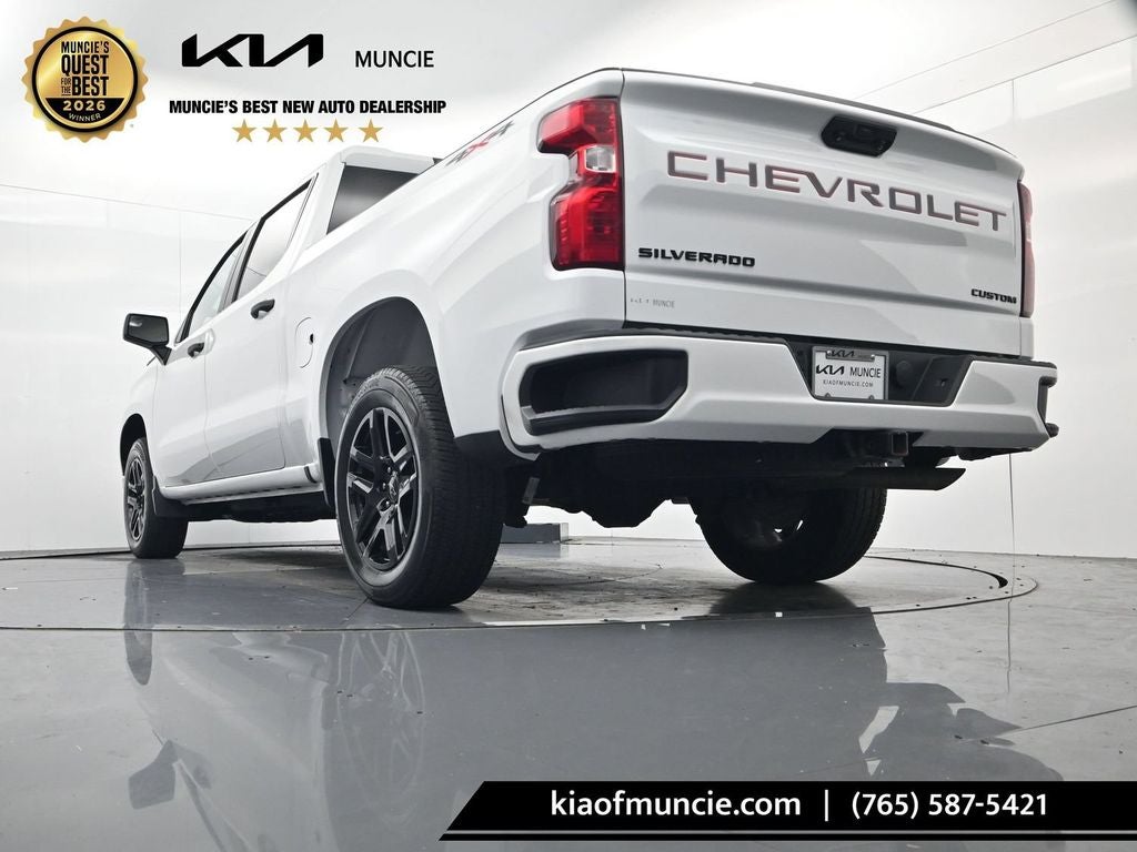 2023 Chevrolet Silverado 1500 Custom