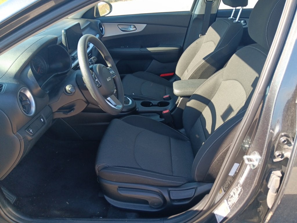 2024 Kia Forte LX