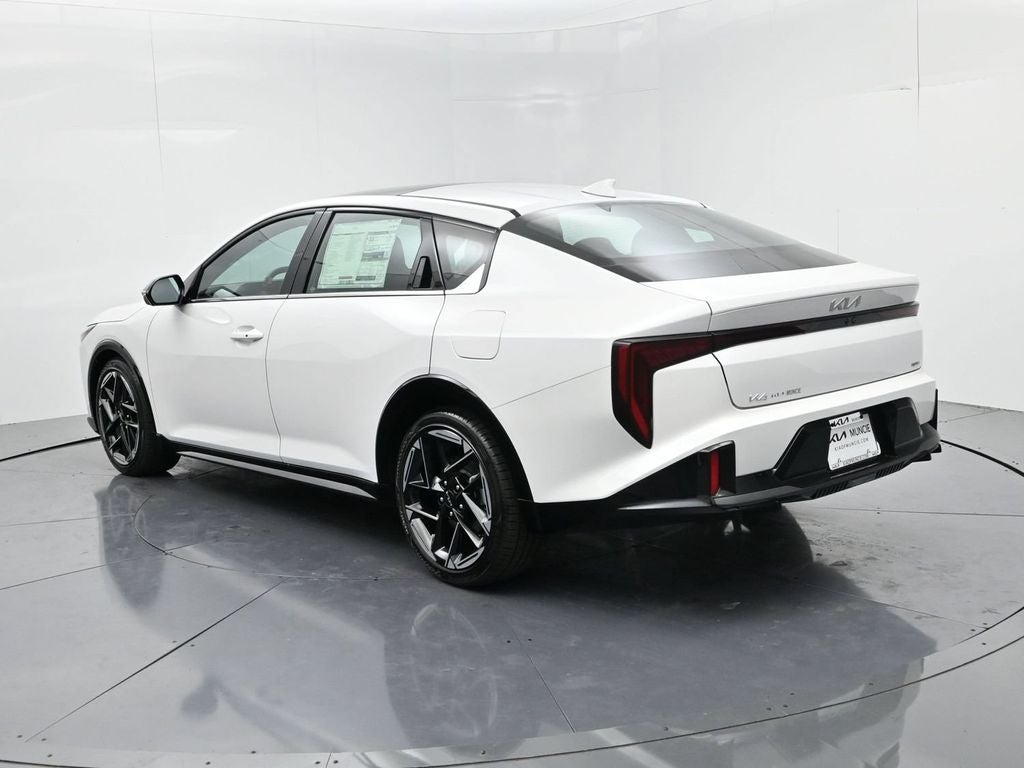 2025 Kia K4 GT-Line
