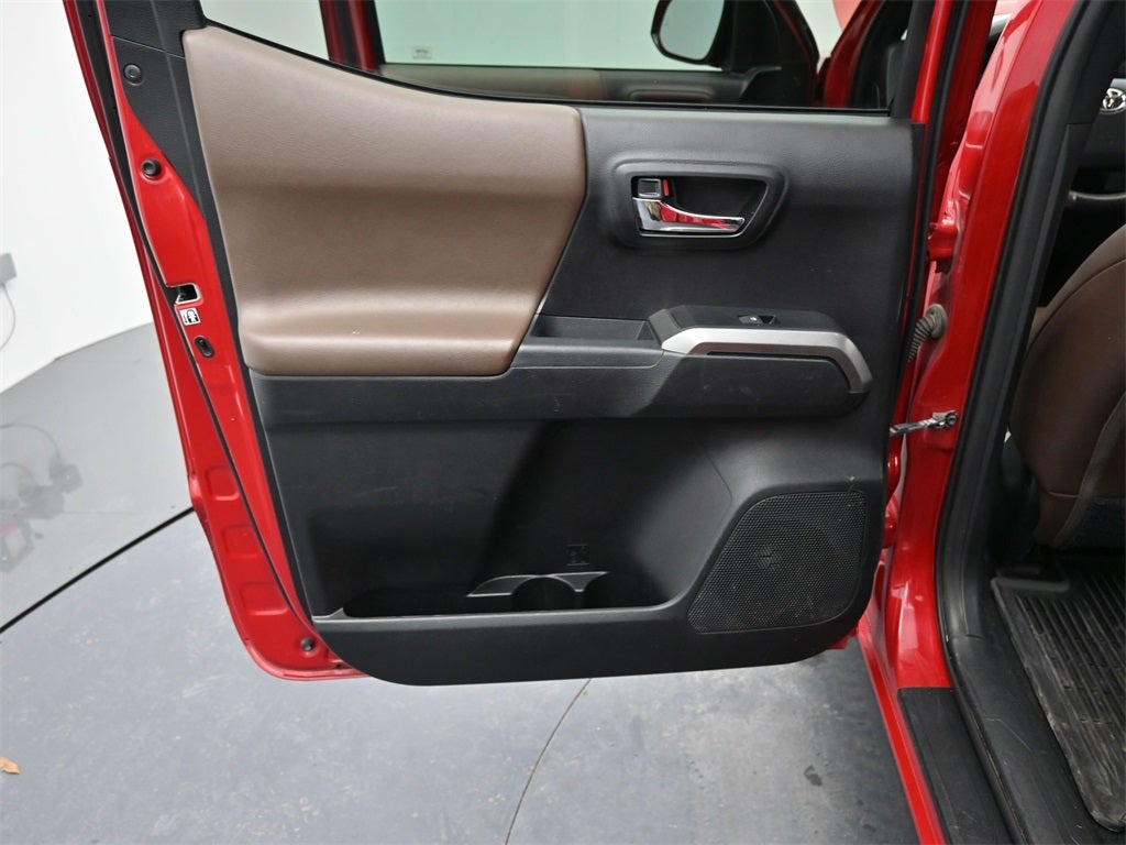 2019 Toyota Tacoma Limited V6