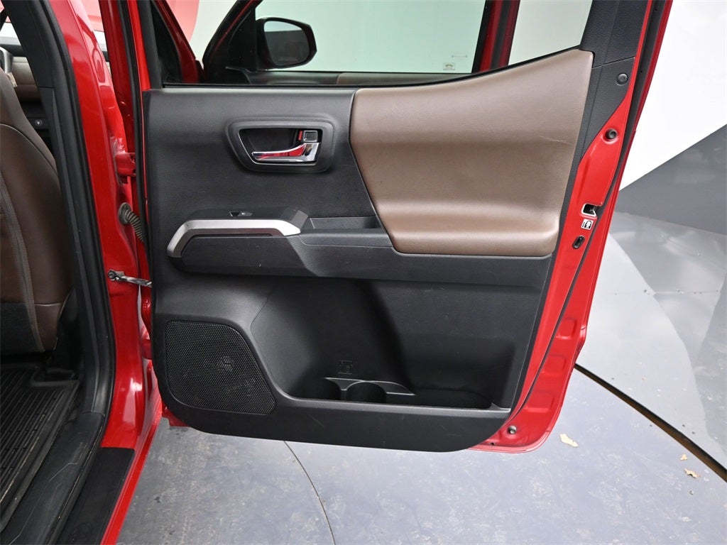 2019 Toyota Tacoma Limited V6