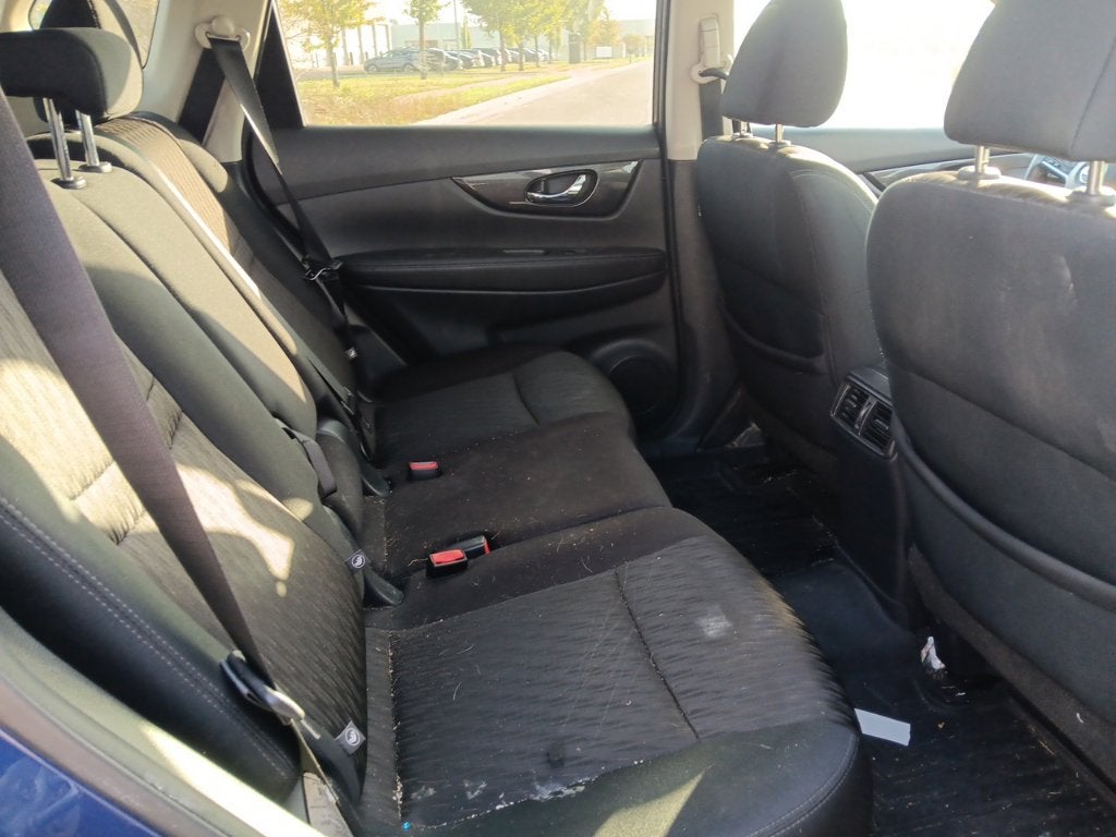 2017 Nissan Rogue SV