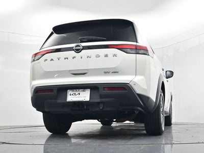 2022 Nissan Pathfinder SV