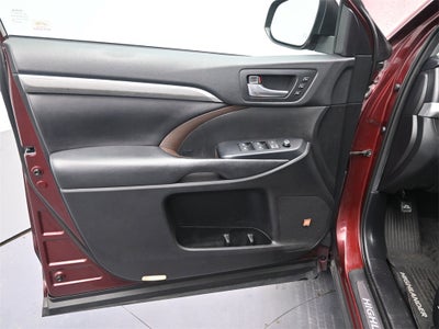 2019 Toyota Highlander Hybrid Limited Platinum