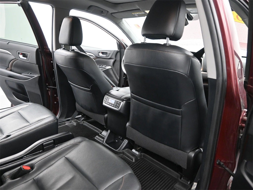 2019 Toyota Highlander Hybrid Limited Platinum