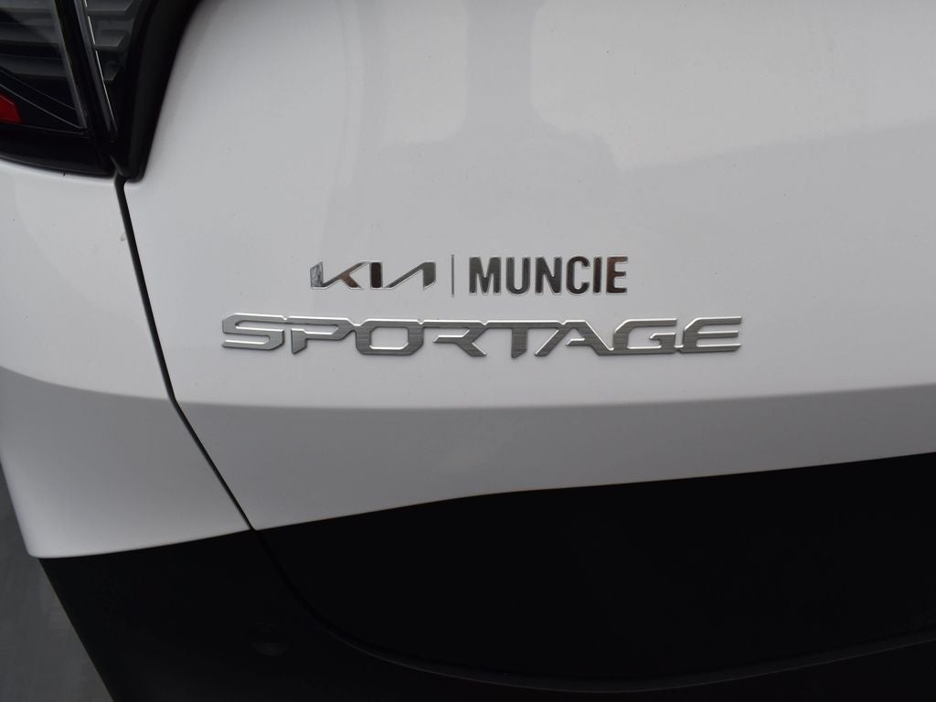 2026 Kia Sportage EX