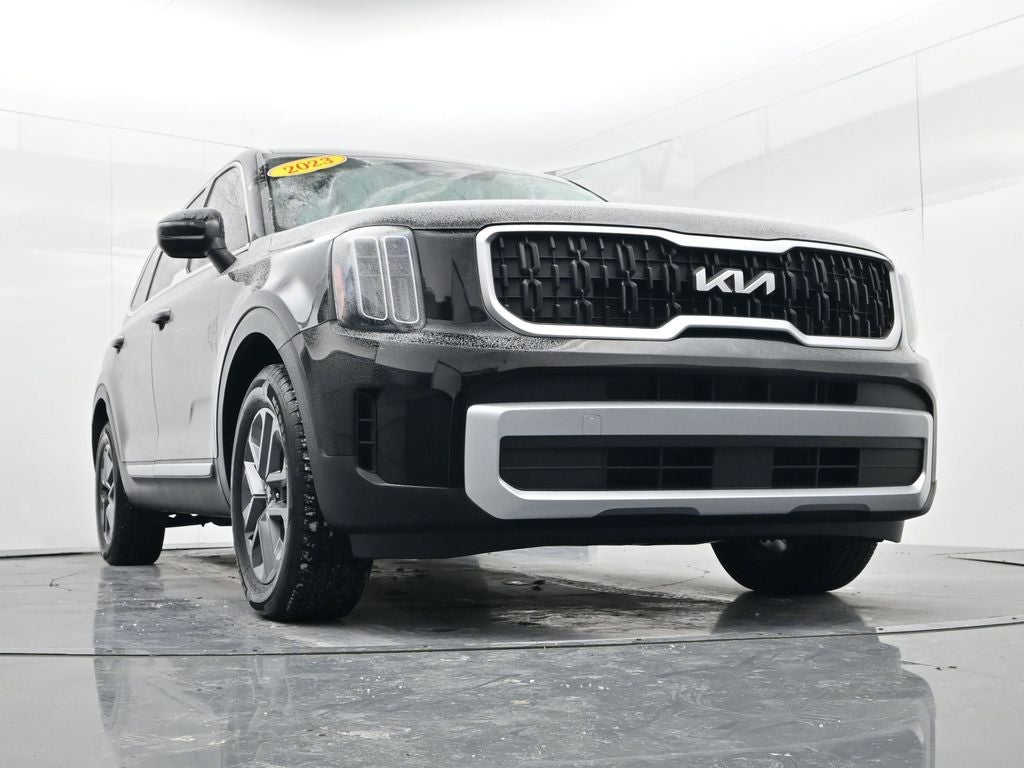 2023 Kia Telluride LX