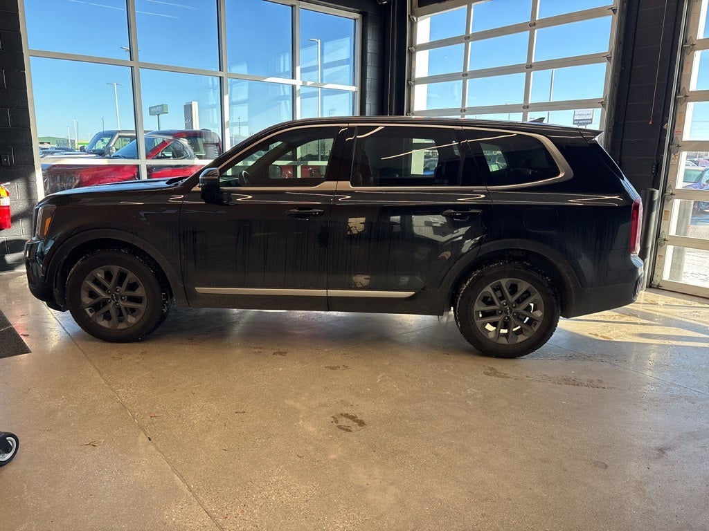 2023 Kia Telluride LX