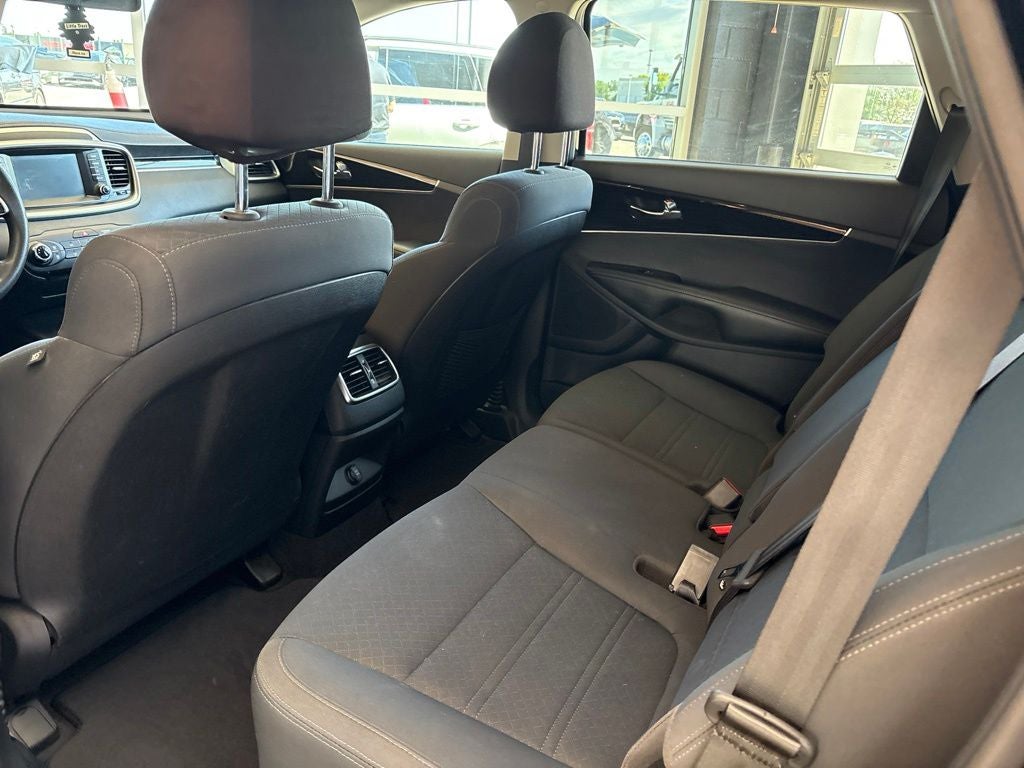 2019 Kia Sorento L