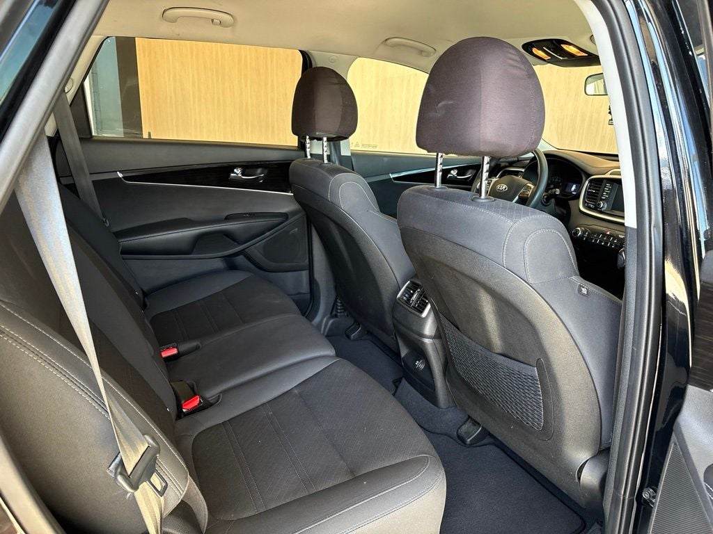2019 Kia Sorento L