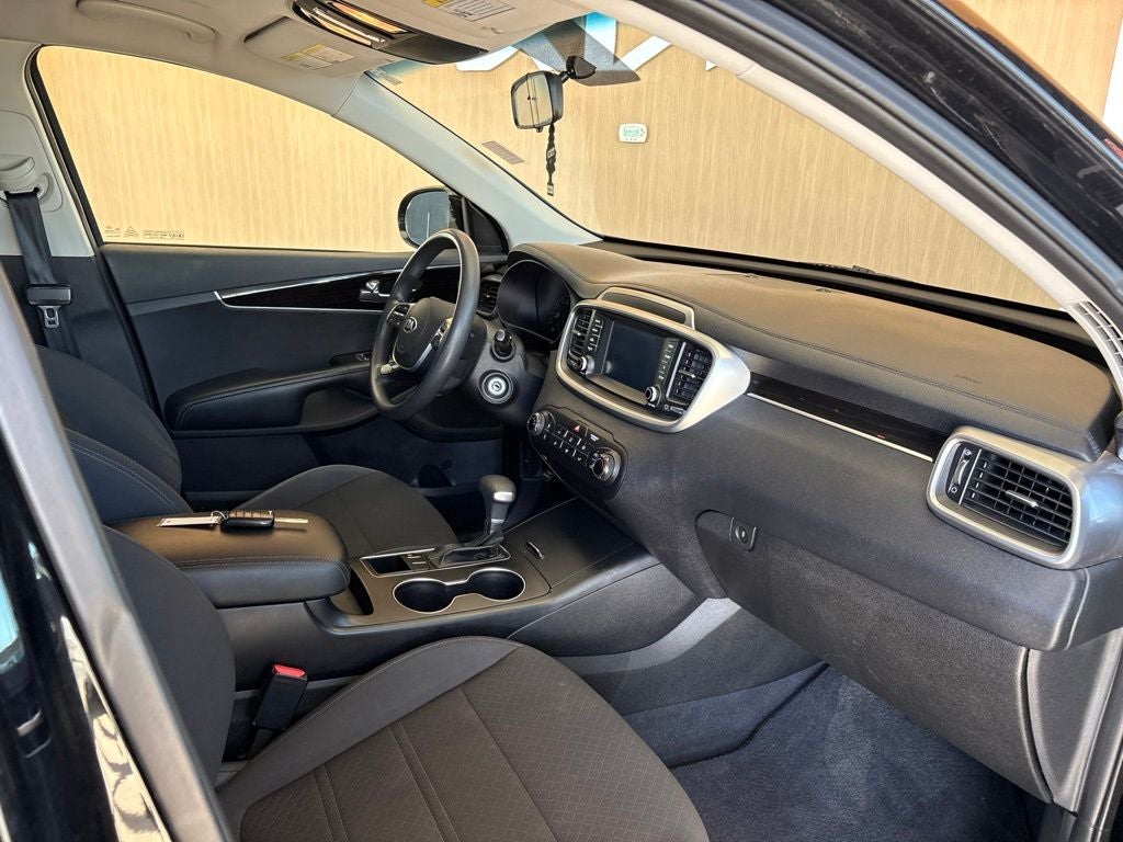 2019 Kia Sorento L