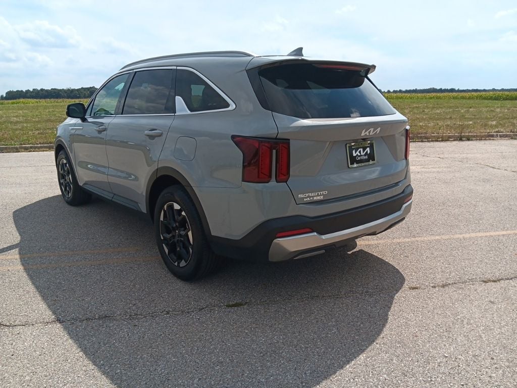 2024 Kia Sorento S