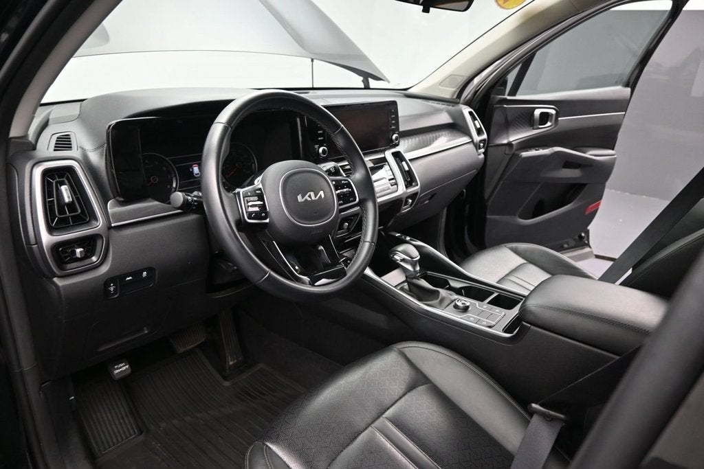 2023 Kia Sorento S