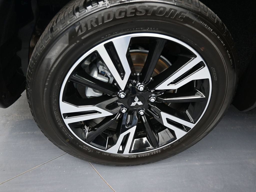 2025 Mitsubishi Eclipse Cross SE