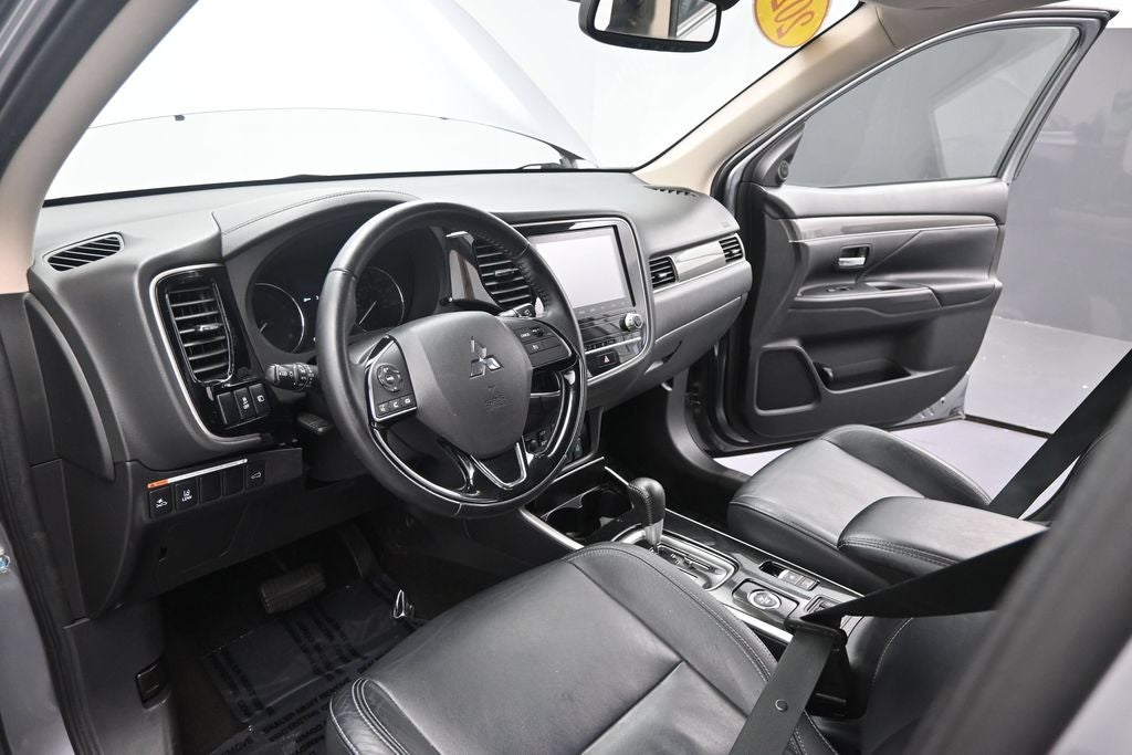 2020 Mitsubishi Outlander SEL