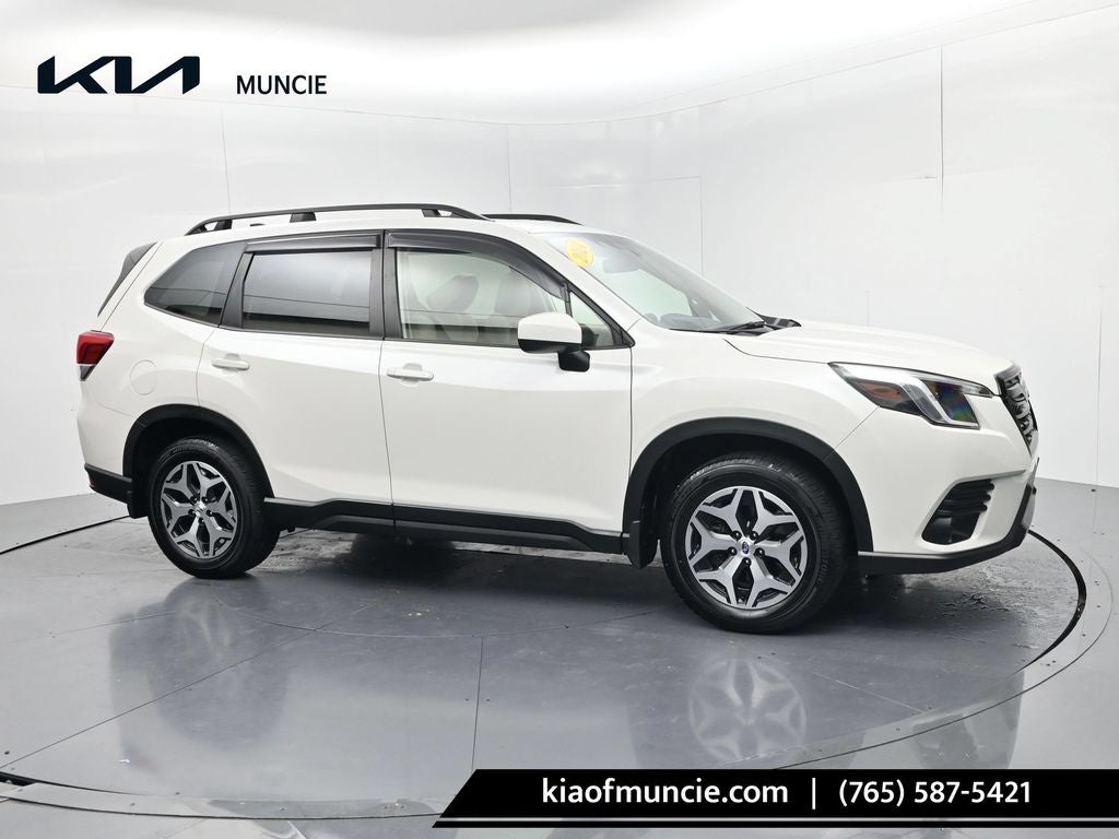 2024 Subaru Forester Premium
