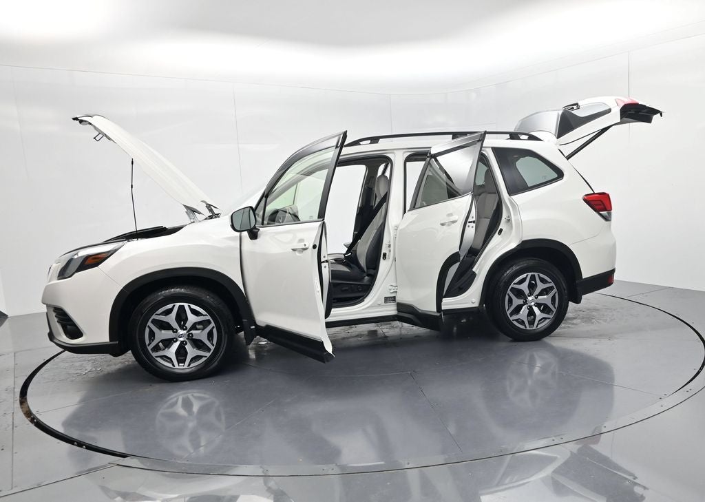 2024 Subaru Forester Premium