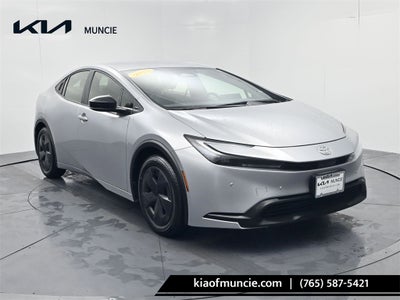 2025 Toyota Prius LE