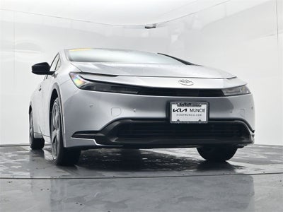 2025 Toyota Prius LE