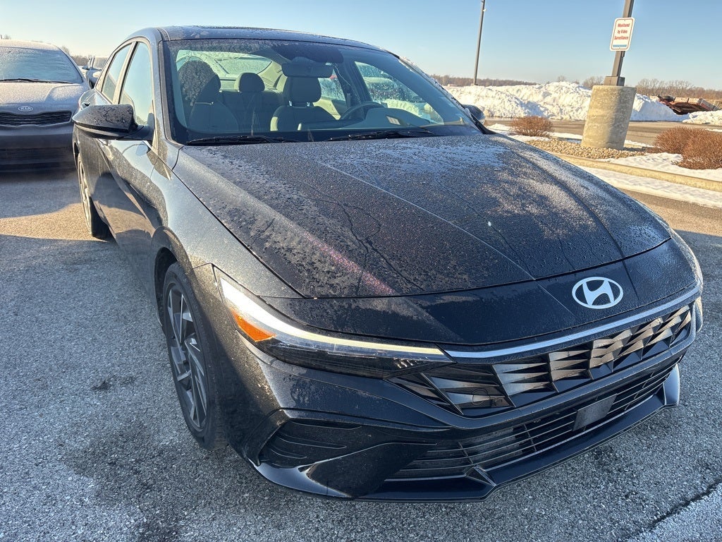 2025 Hyundai Elantra SEL Convenience