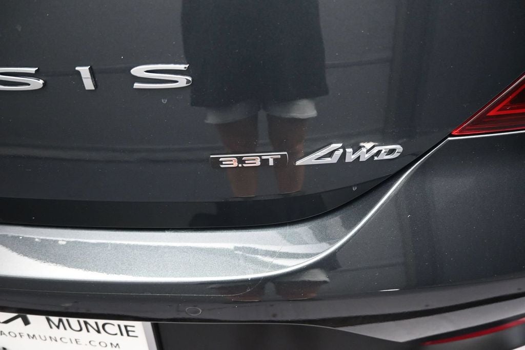 2023 Genesis G70 3.3T