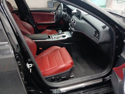 2018 Kia Stinger GT2