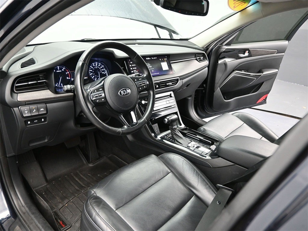2020 Kia Cadenza Technology
