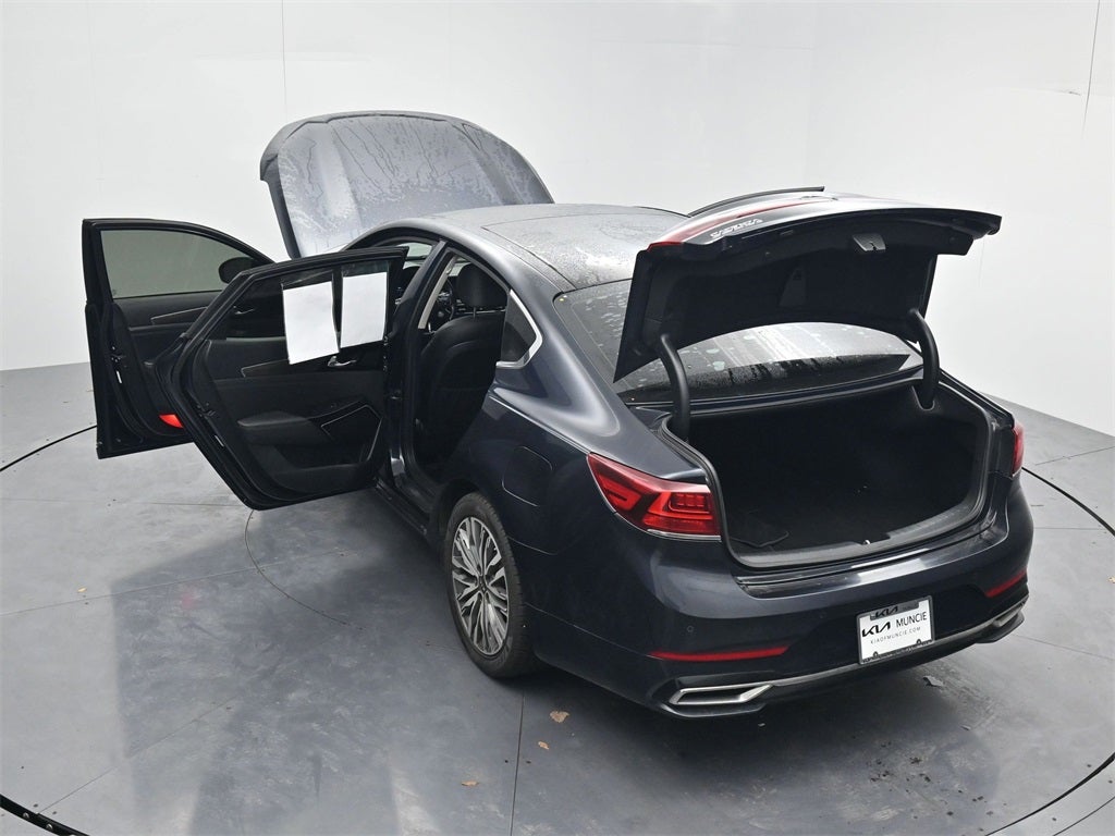 2020 Kia Cadenza Technology