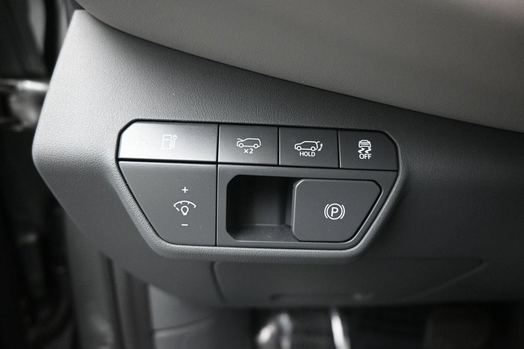 2024 Kia EV9 Land