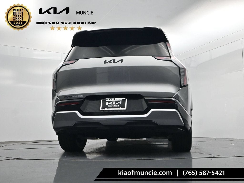 2024 Kia EV9 Land