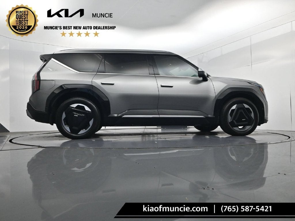 2024 Kia EV9 Land