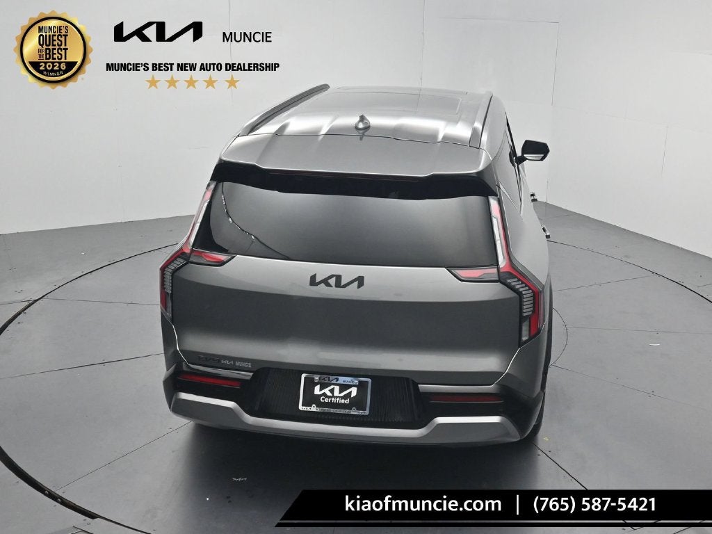 2024 Kia EV9 Land