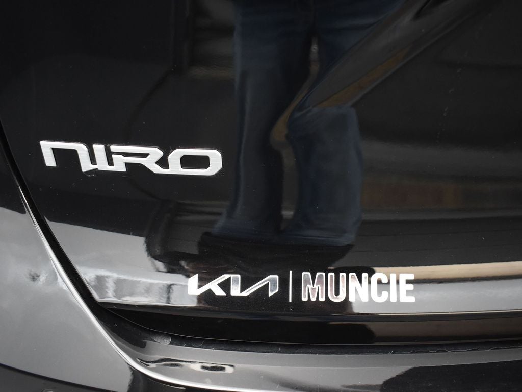 2025 Kia Niro EX