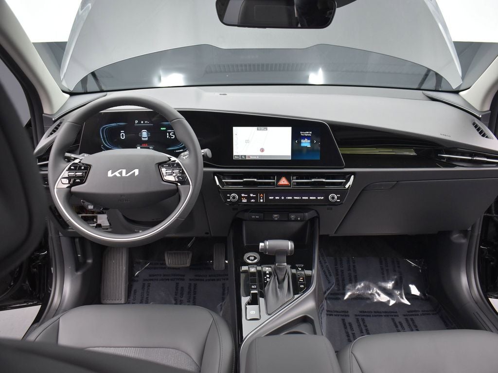 2025 Kia Niro EX