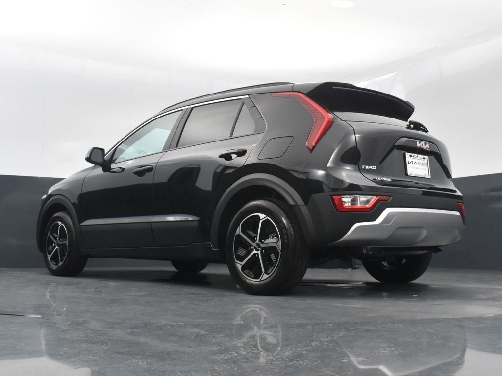2025 Kia Niro EX