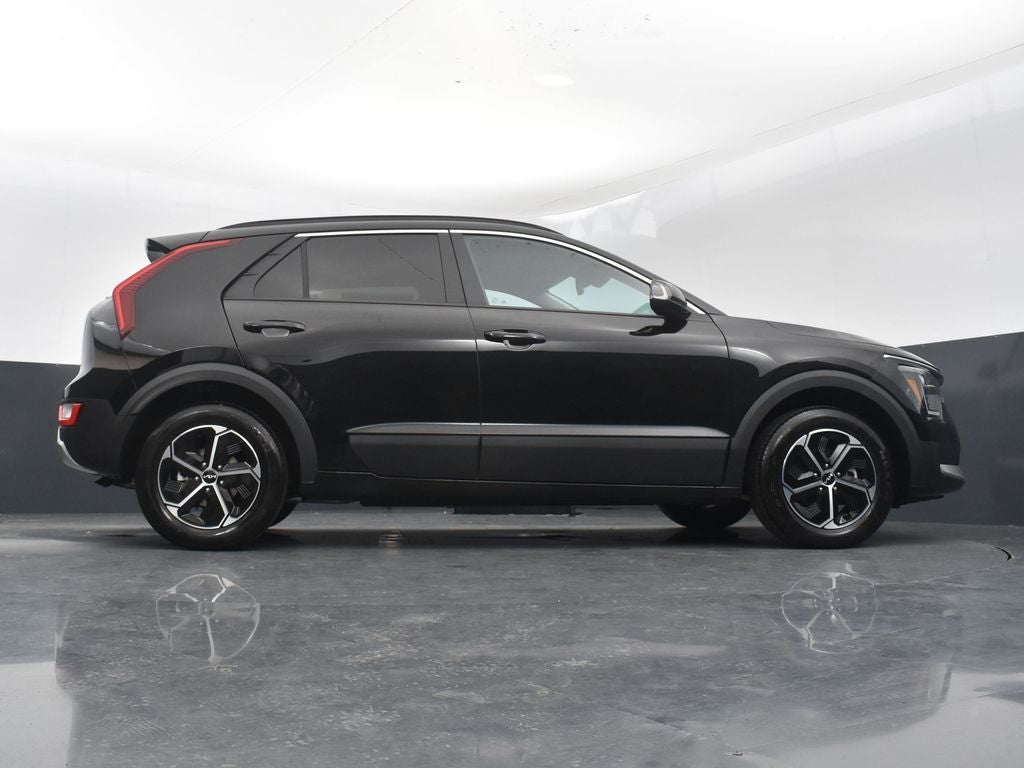 2025 Kia Niro EX