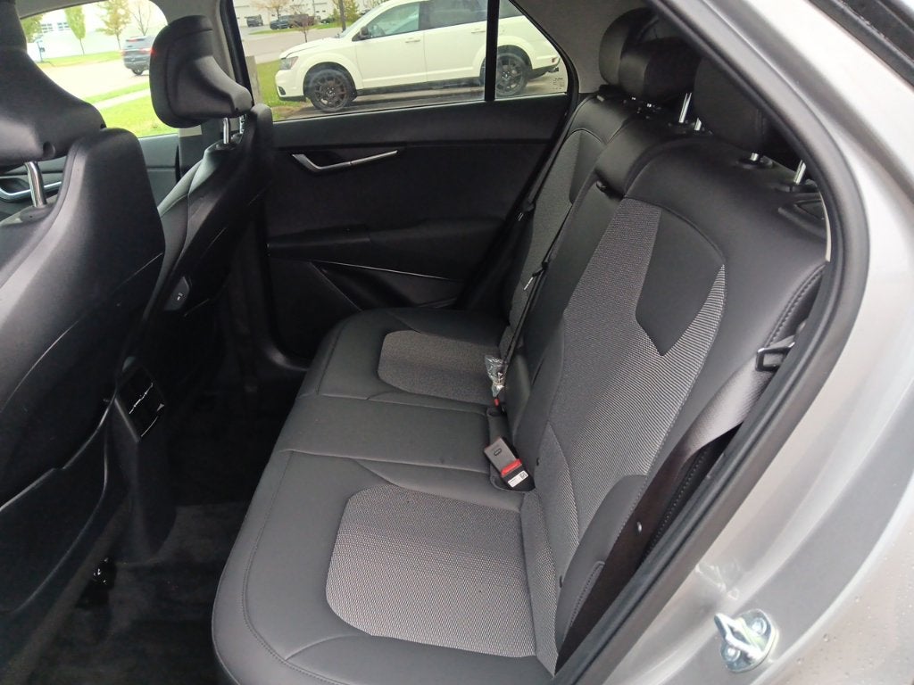 2025 Kia Niro EX
