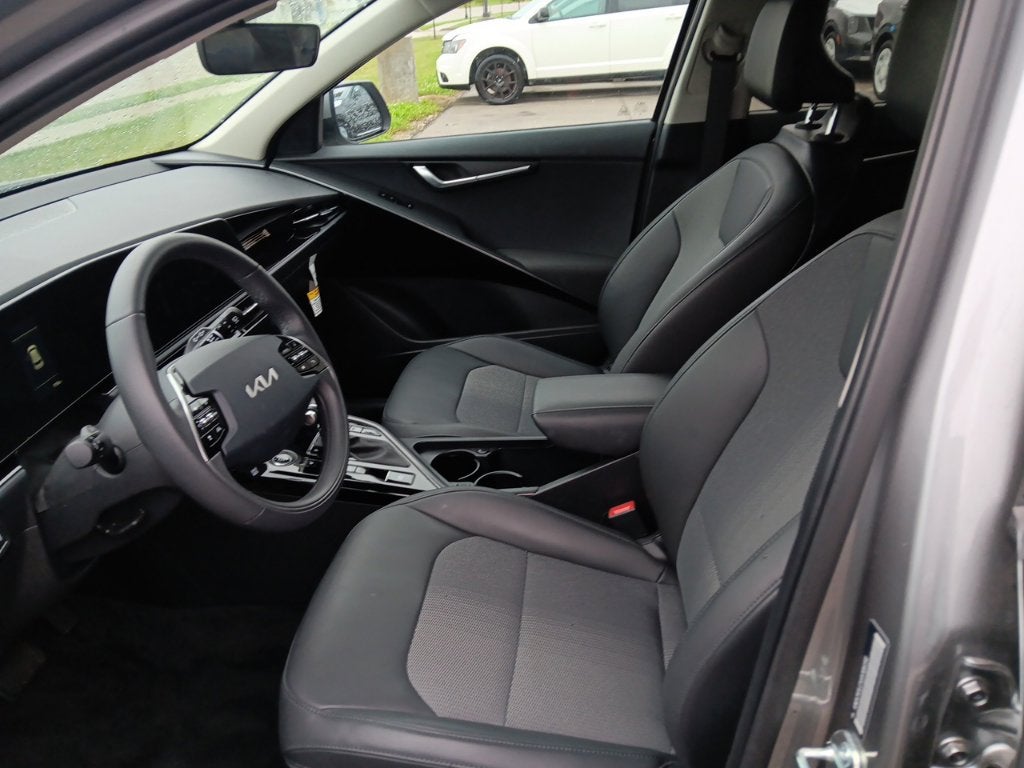 2025 Kia Niro EX
