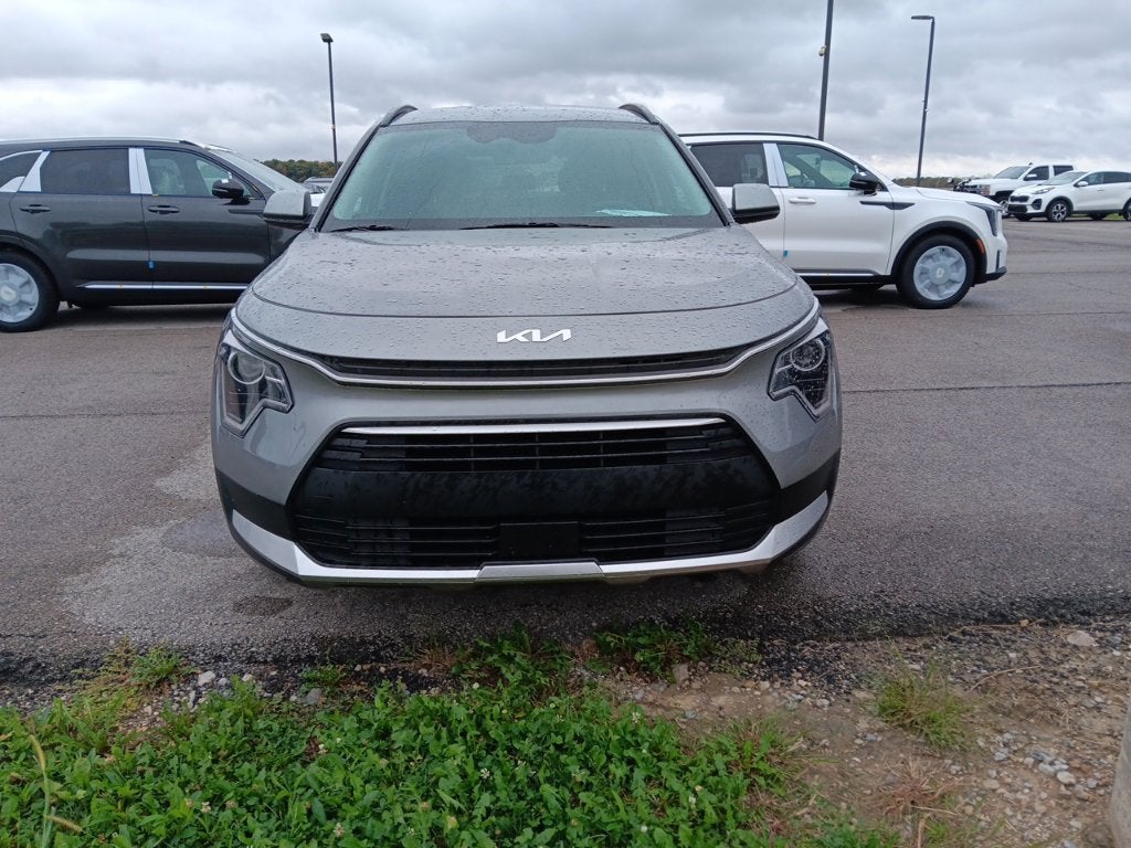 2025 Kia Niro EX